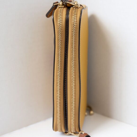 ❌SOLD Coach Coachies Winkie Kira Crossbody Bag Limited CC505 B4LQT Mint RARE - Picture 13 of 16